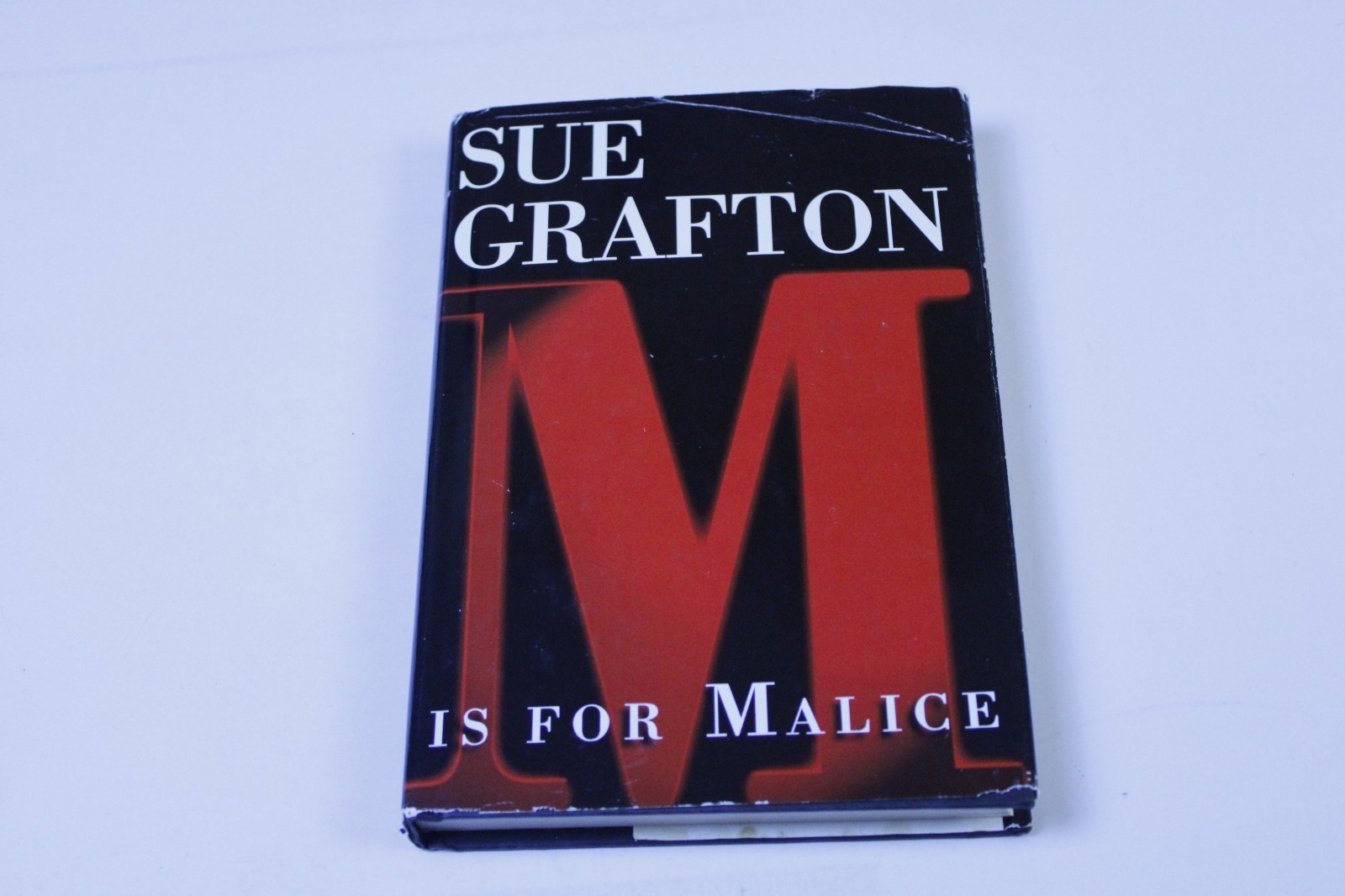 M Is for Malice by Sue Grafton Kinsey Millhone Mystery Alphabet Series Novel — cover