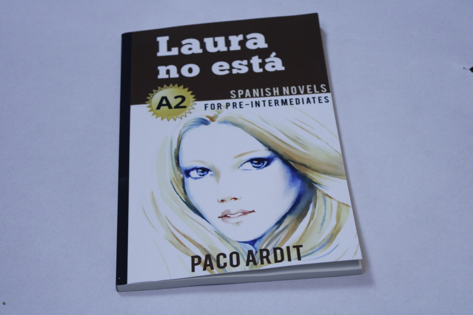 Laura No Esta book cover - available on eBay from Wiredwizard